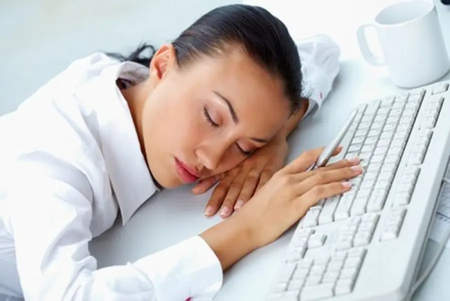 Che cos'è la narcolessia e quali sono i suoi sintomi?